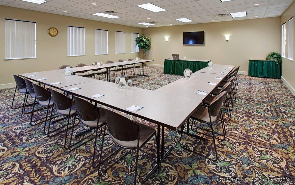 Staybridge Suites Lincoln I-80, An Ihg Hotel Facilities photo