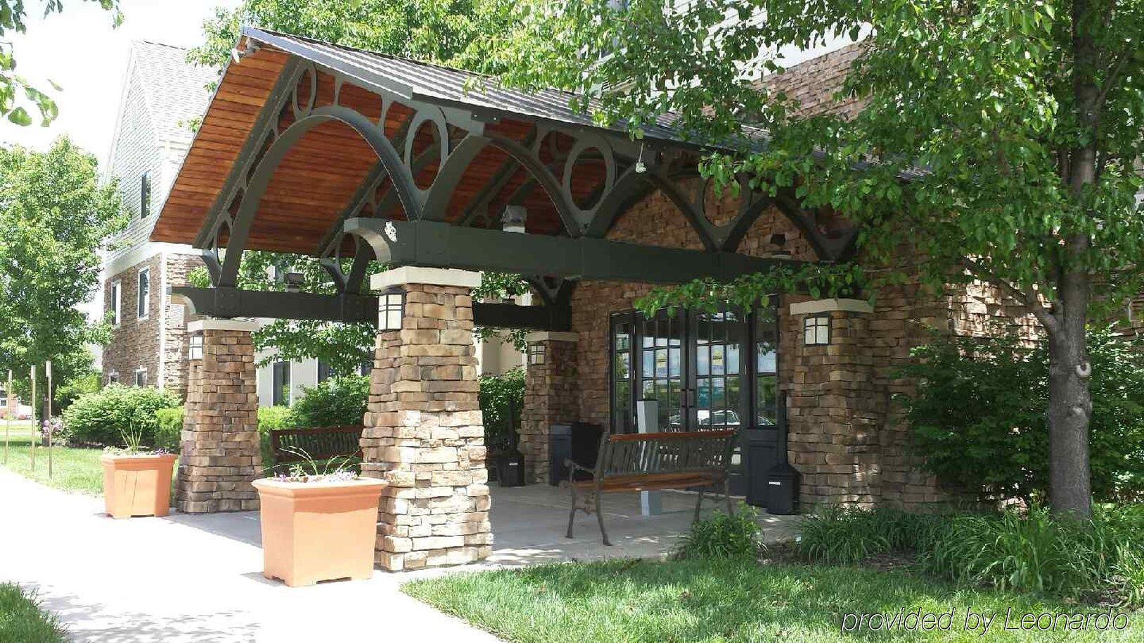 Staybridge Suites Lincoln I-80, An Ihg Hotel Exterior photo