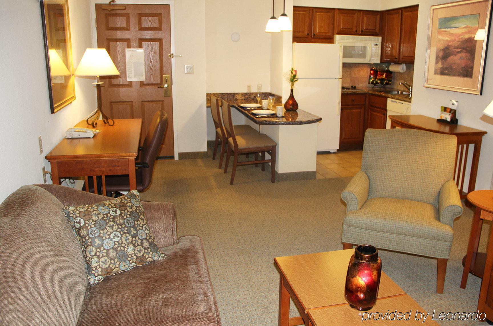Staybridge Suites Lincoln I-80, An Ihg Hotel Exterior photo