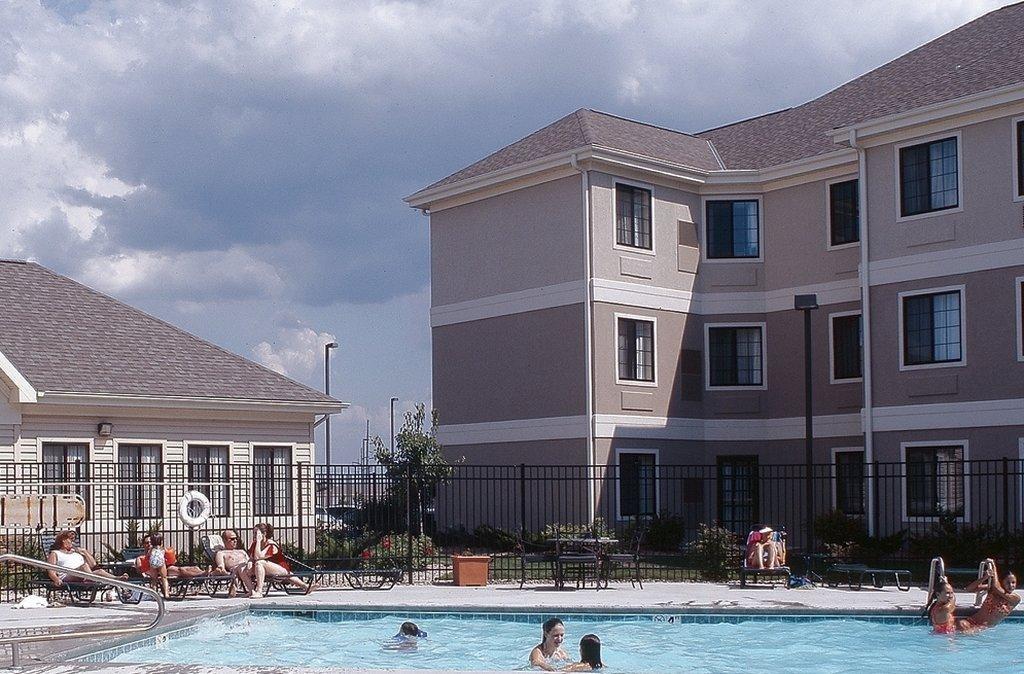 Staybridge Suites Lincoln I-80, An Ihg Hotel Exterior photo