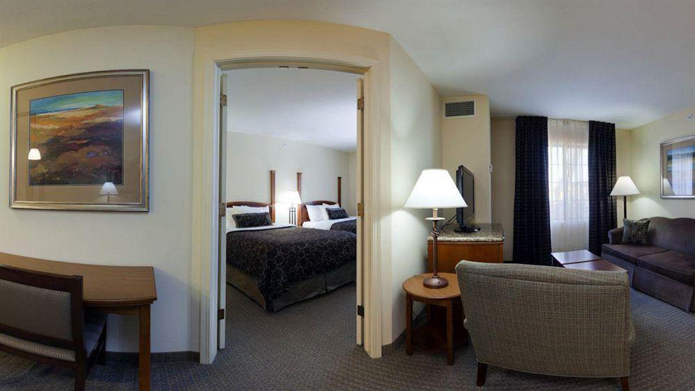 Staybridge Suites Lincoln I-80, An Ihg Hotel Exterior photo