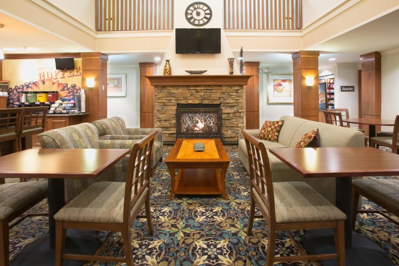 Staybridge Suites Lincoln I-80, An Ihg Hotel Exterior photo